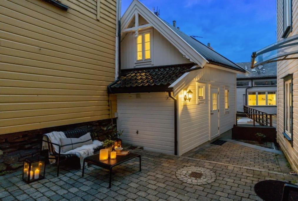 Stay L The Town House Bergen Exterior photo